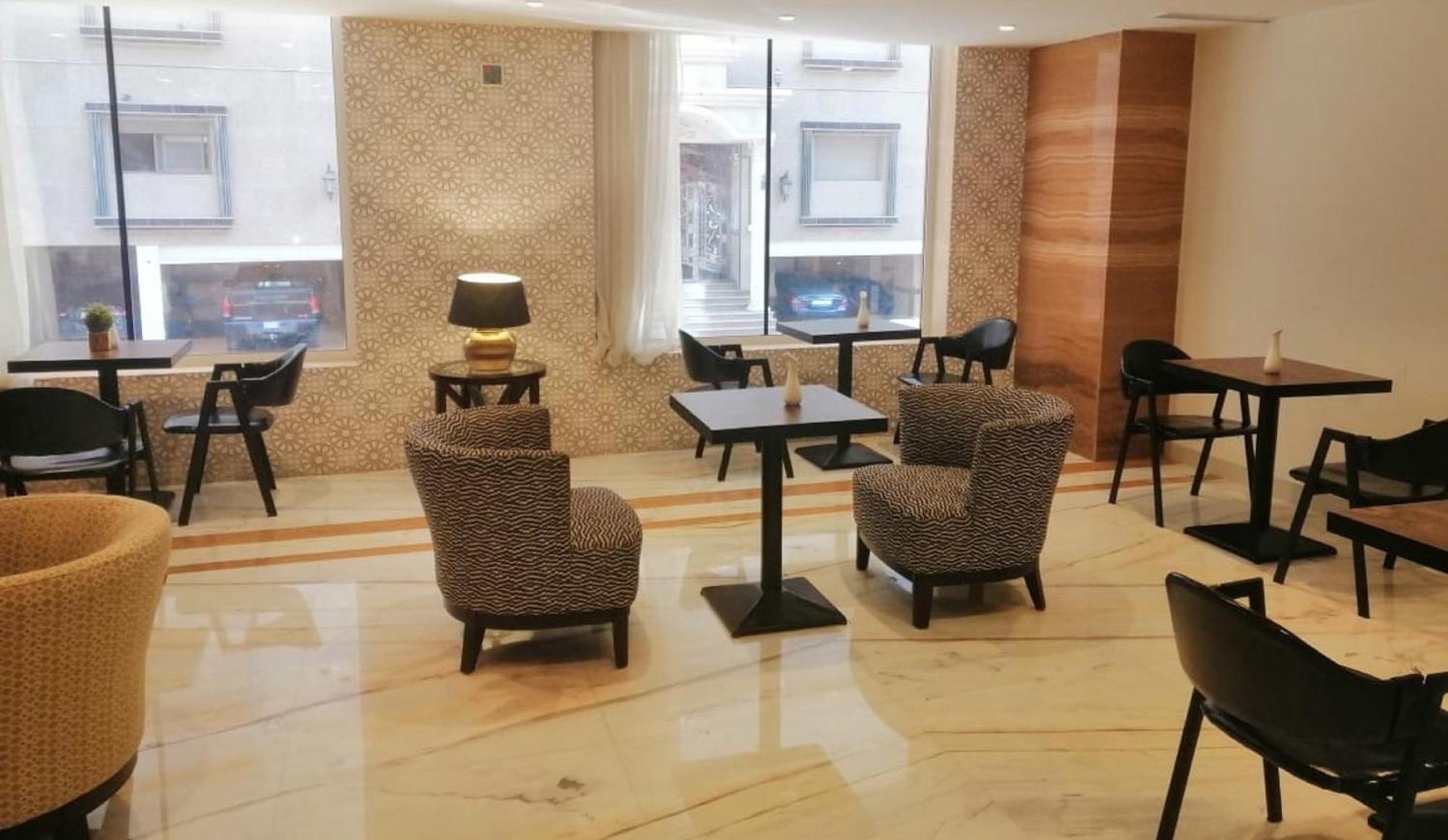 Quiet Jeddah Al Hamra Hotel ภายนอก รูปภาพ
