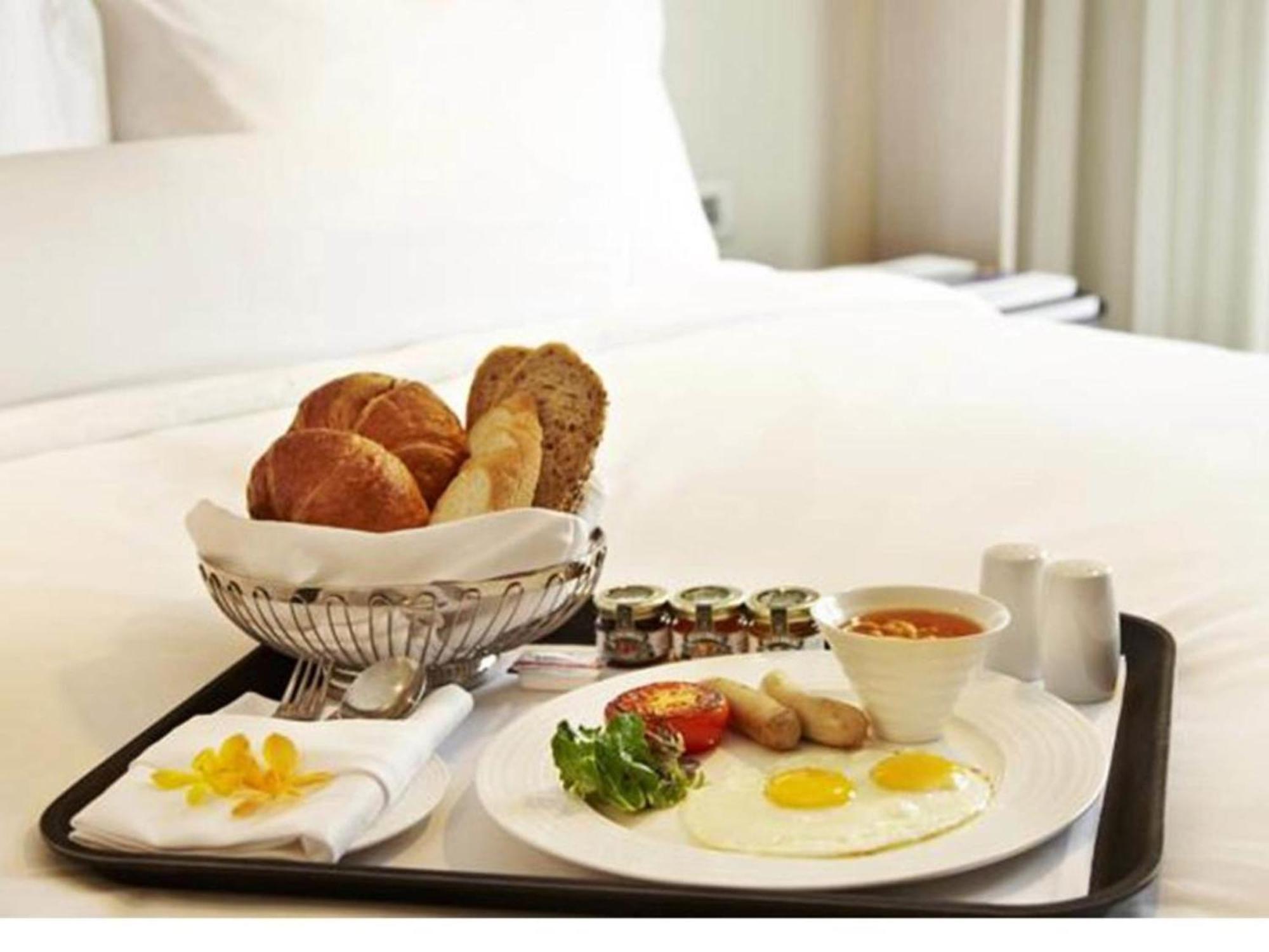 Quiet Jeddah Al Hamra Hotel ภายนอก รูปภาพ